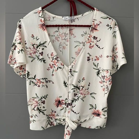 Tie up floral shirt - Picture 1 of 3